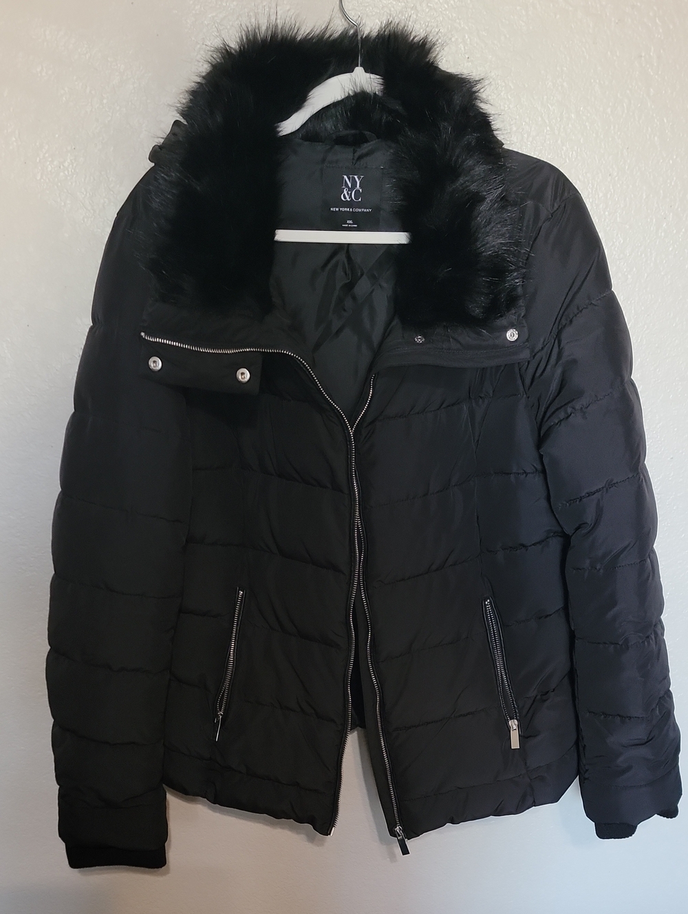 New York & Company Black Puffer Jacket with Faux Fur Trim
